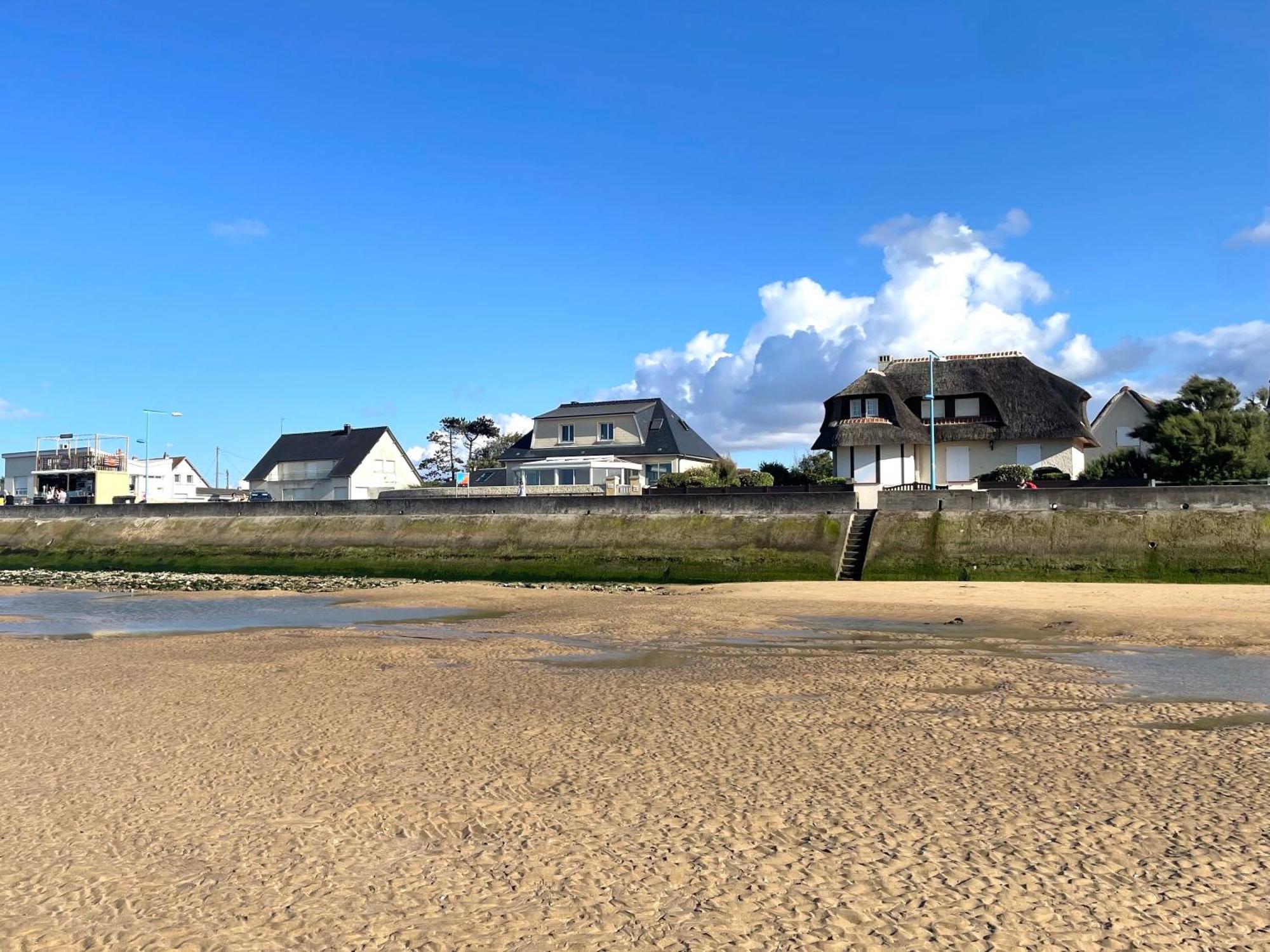 Villa Lumineuse En Front De Mer - Gold Beach Asnelles Exterior photo